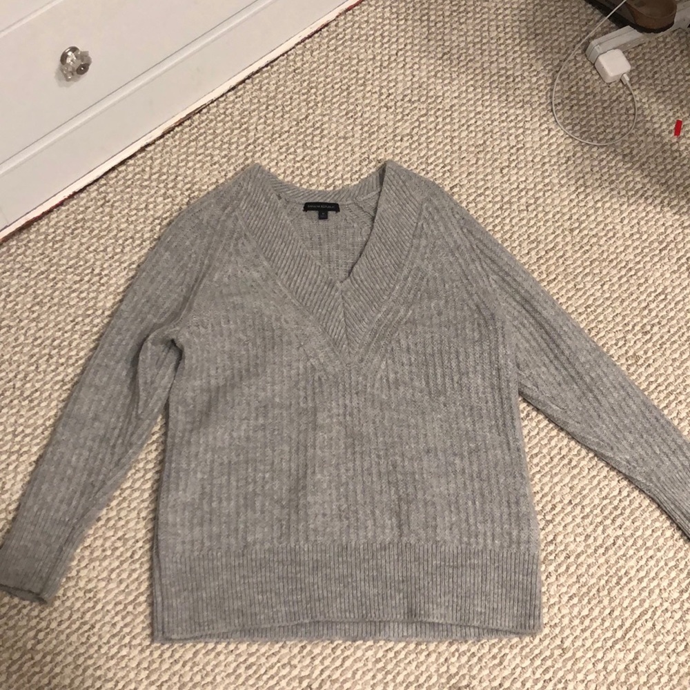 Banana republic sweater
